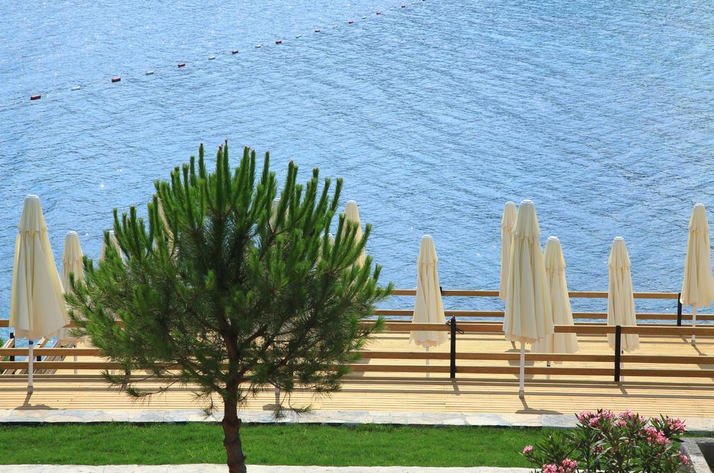 Aktur Residence Битез Екстериор снимка