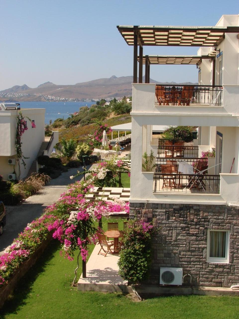 Aktur Residence Битез Екстериор снимка